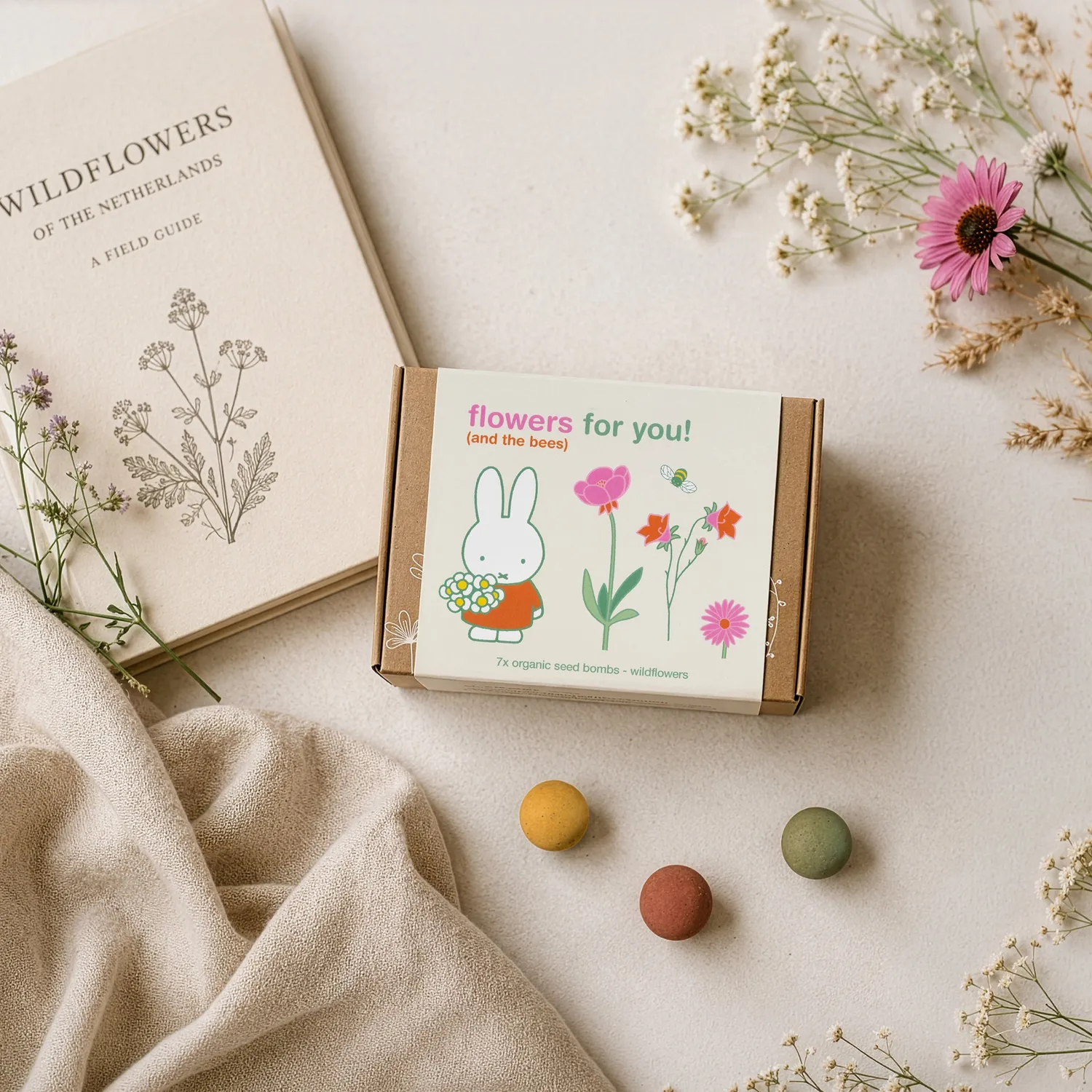 Blossombs Nijntje Gift Box Small gaveæske 7 frøbomber